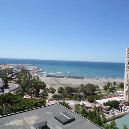 Апартаменти Puerto Marina *