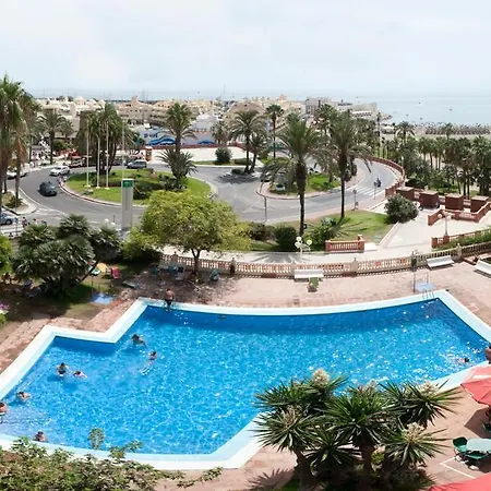 Puerto Marina Апартаменти *